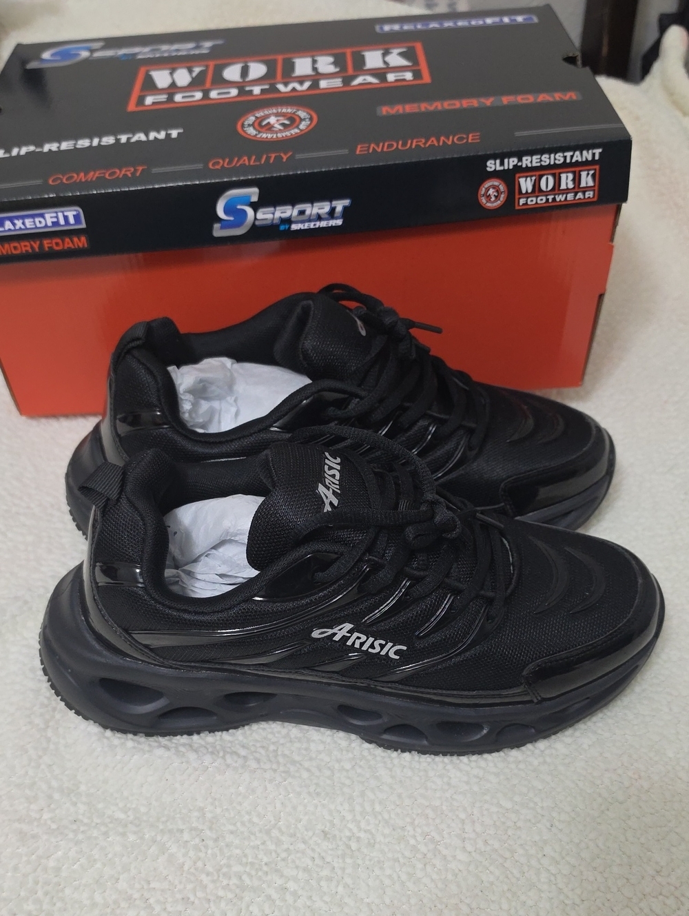Aris Men’s Black Slip-Resistant Work Sneakers